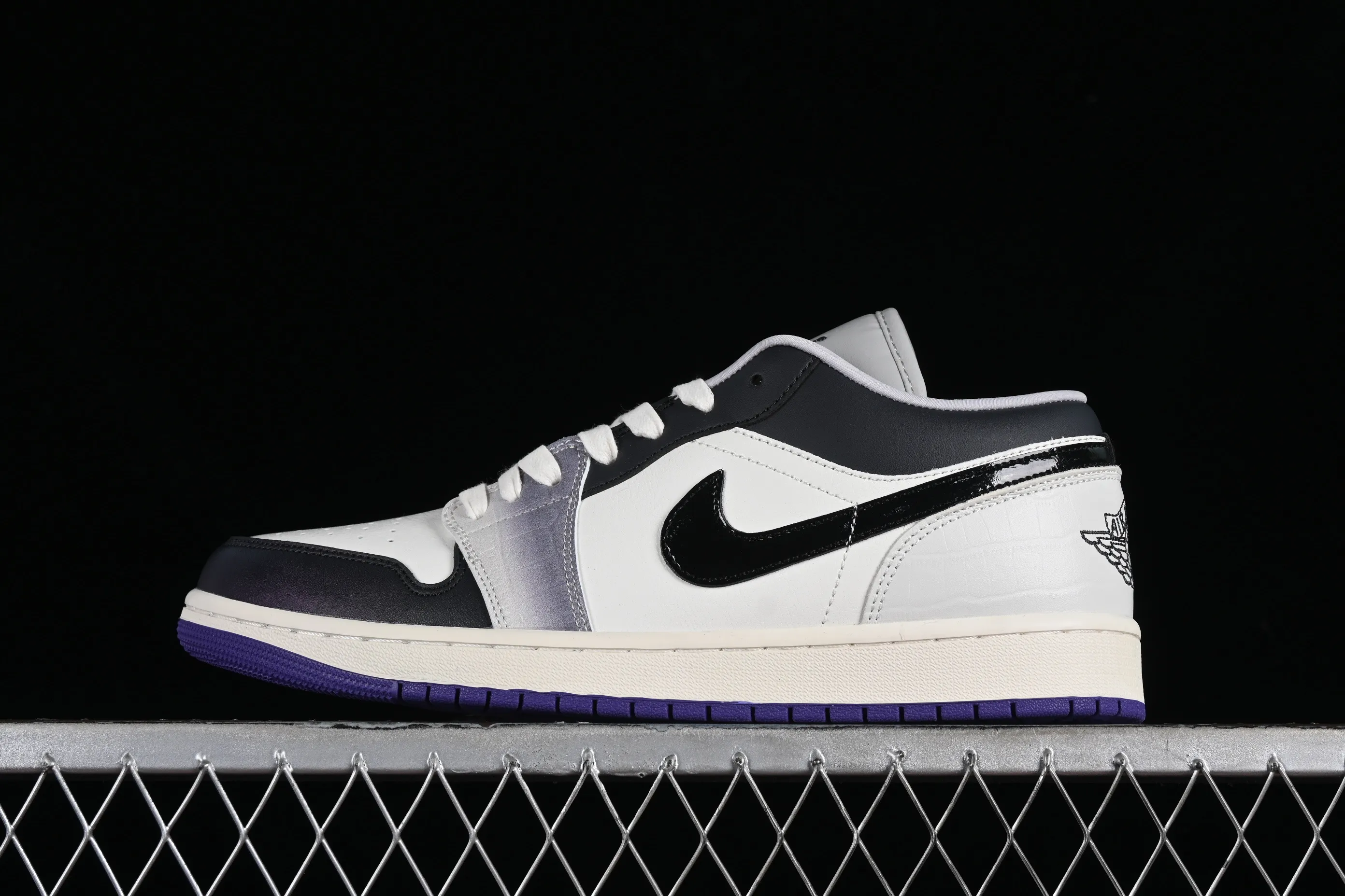 All categories Air Jordan Jordan series basketball shoes Air Jordan 1 Low Air Jordan 1 Low "Purple" AJ1 Joe 1 white black purple low-top cultural casual sneakers HF5759-101